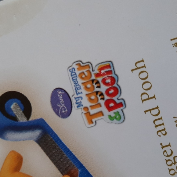 Hallmark Playhouse Disney My Friends Tigger & Pooh Ornament - Picture 9 of 9